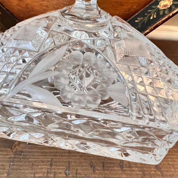 Vintage Heavy Footed Crystal Candy Trinket Dish - Picture 5 of 10